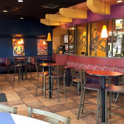 Taco Bell Tex Mex 1117 E Santa Fe St Olathe Ks Restaurant Photo Of Taco Bell Olathe Ks United States Dining Area