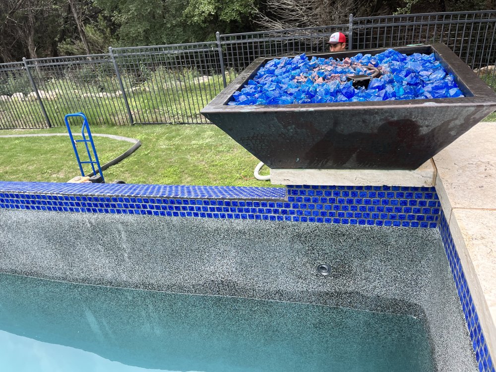 South Texas Pool Tile Cleaning