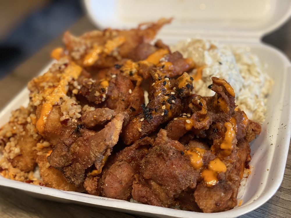 Hina’s Island Grindz and Catering