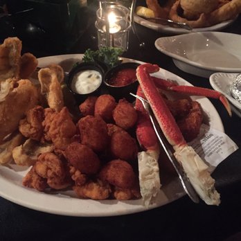 Boone S Long Lake Inn 46 Photos 141 Reviews Steakhouses Photo Of Boone S Long Lake Inn Traverse City Mi United States Seafood