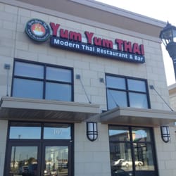 Yum Thai 45 Photos 186 Reviews 1995 Springbrook Sq Photo Of Yum Thai Naperville Il United States