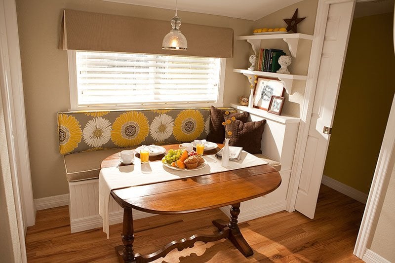 image of business Ashleigh Weatherill Interior Design