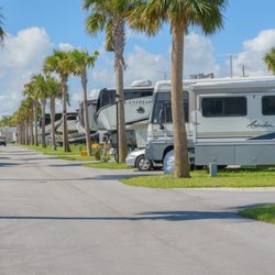 Ocean Breeze Rv Resort Parks 3000 Ne Indian River Dr Jensen Photo Of Ocean Breeze Rv Resort Jensen Beach Fl United States