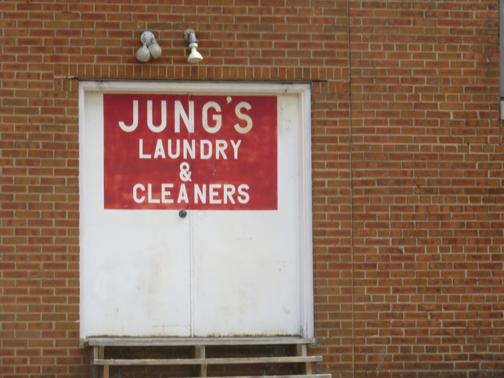 Jung's Laundry and Cleaners