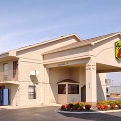 Super 8 Clarksville East Hotels 635 Huntco Drive Photo Of Super 8 Clarksville East Tn United States