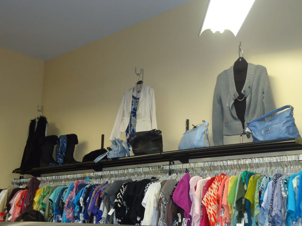 Clothes Mentor 18 Photos & 18 Reviews Women's Clothing 2011 Henderson Rd, Columbus, OH