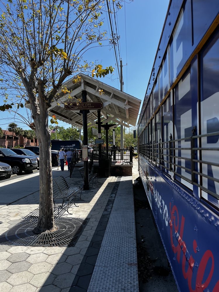 Centennial Park Trolley Station