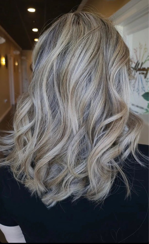 DiClemente Salon