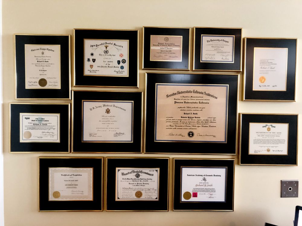 image of business Smile Institute
