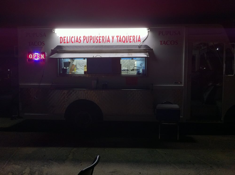 Delicias Pupuseria y Taqueria