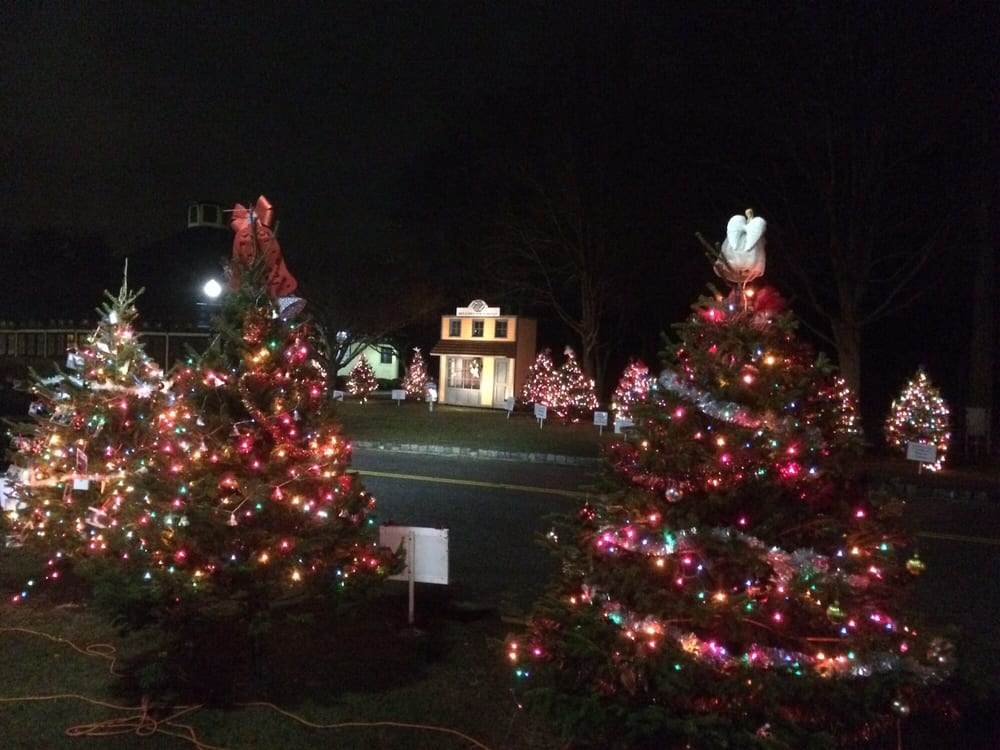 Slater Memorial Park 62 Photos & 25 Reviews Parks Newport Ave