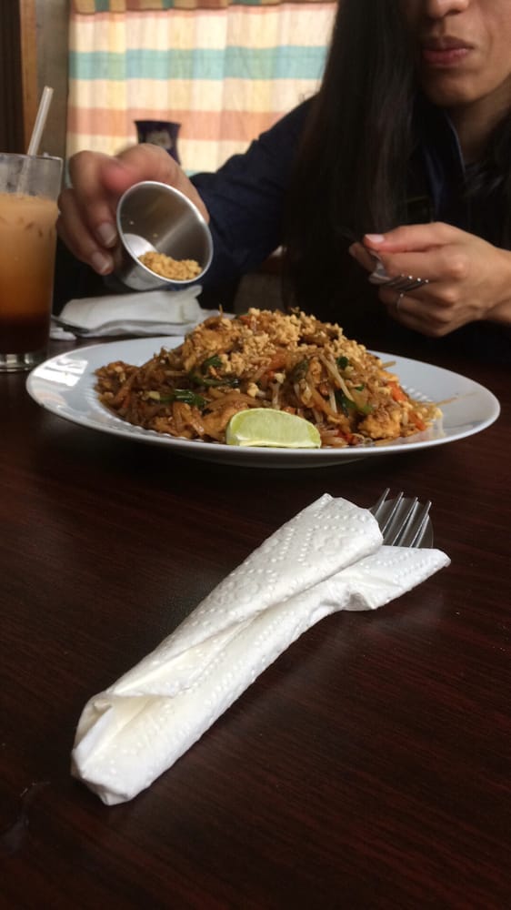 Thai Kitchen Cafe 47 Photos & 110 Reviews Thai 327 Dean A McGee