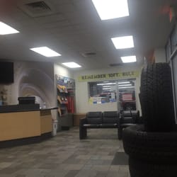 Spikes Ford - 15 Photos - Car Dealers - 805 E Expressway ...