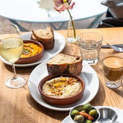 The London Plane 1029 Photos 472 Reviews Cafes 300 Photo Of The London Plane Seattle Wa United States Snacktime Menu