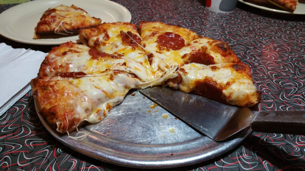 Cruizzers 24 Photos & 68 Reviews Pizza 110 Winter St, Keystone