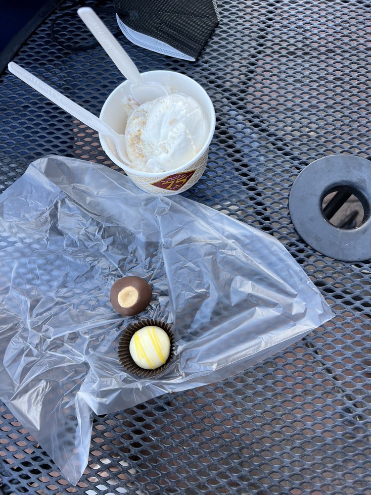 Kilwin's Chocolates & Ice Cream