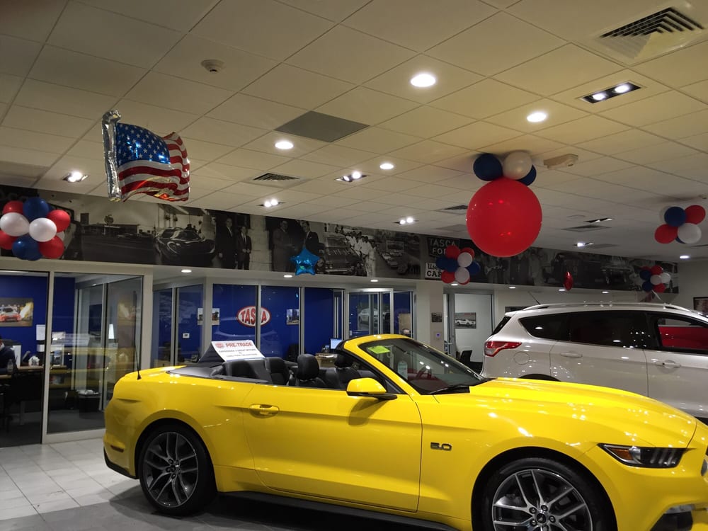 Tasca Ford Seekonk 20 Reviews Car Dealers 200 Fall River Ave