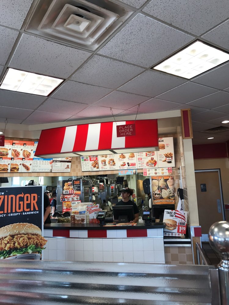 A & W / KFC Fast Food 14107 White Creek Ave NE, Cedar Springs, MI