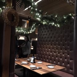 13 Coins Restaurant 276 Photos 533 Reviews American Photo Of 13 Coins Restaurant Bellevue Wa United States Nice Booth To