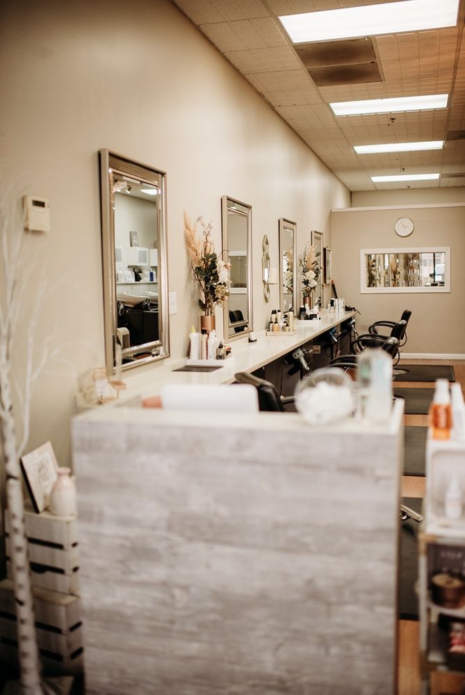 Fourth & Rose Hair Studio