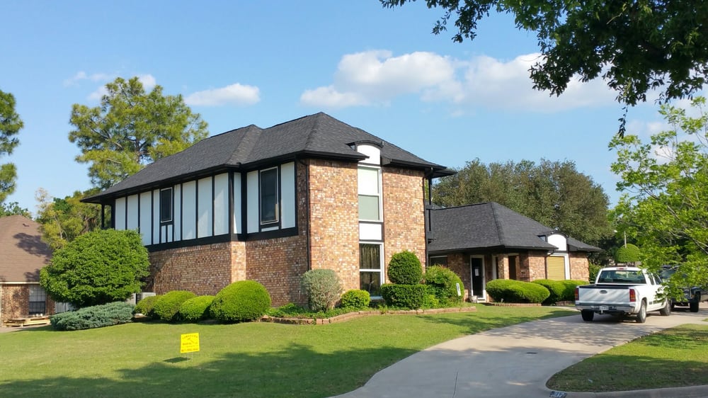 Tomahawk Roofing Company