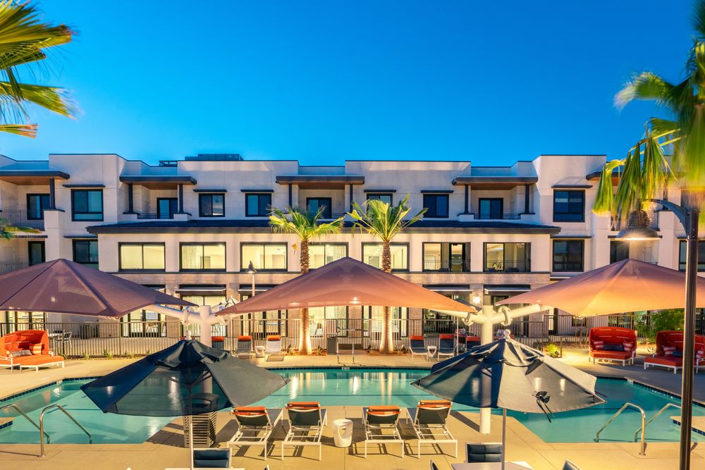 Avenida Palm Desert