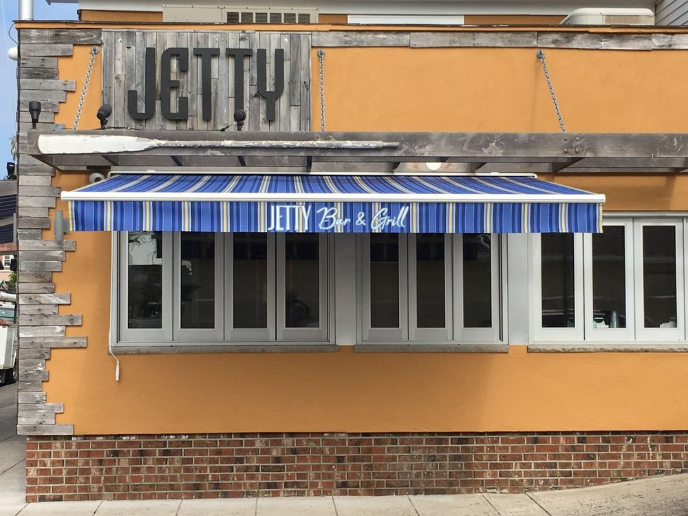 M & M Awnings & Signs