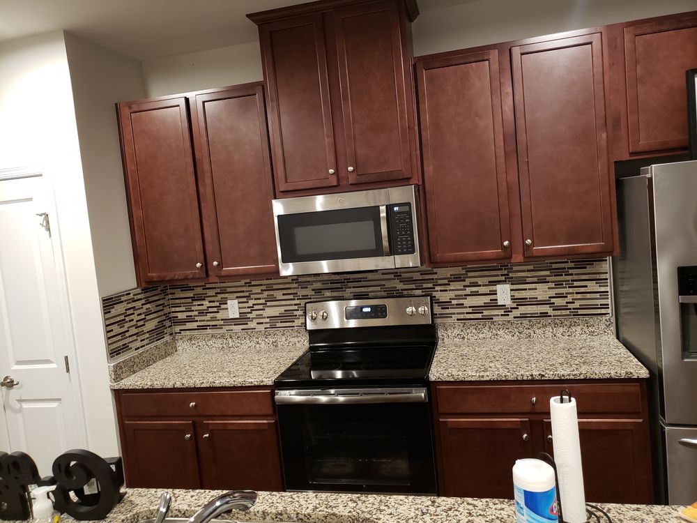 image of business Midlo Floors & Beyond