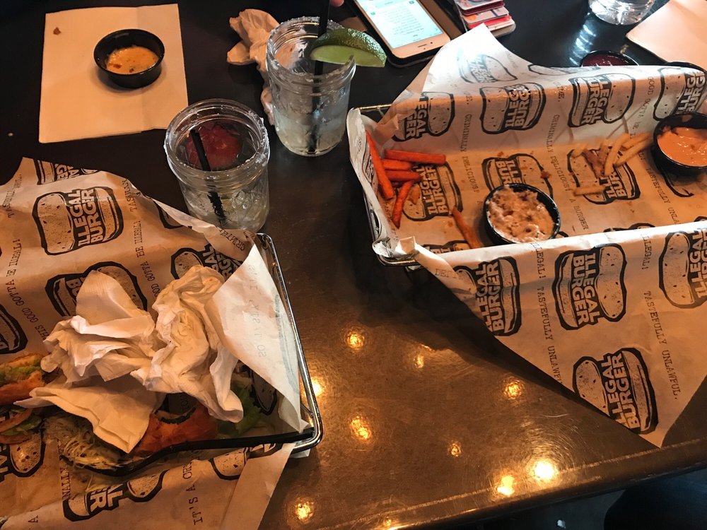 Illegal Burger - Capitol Hill