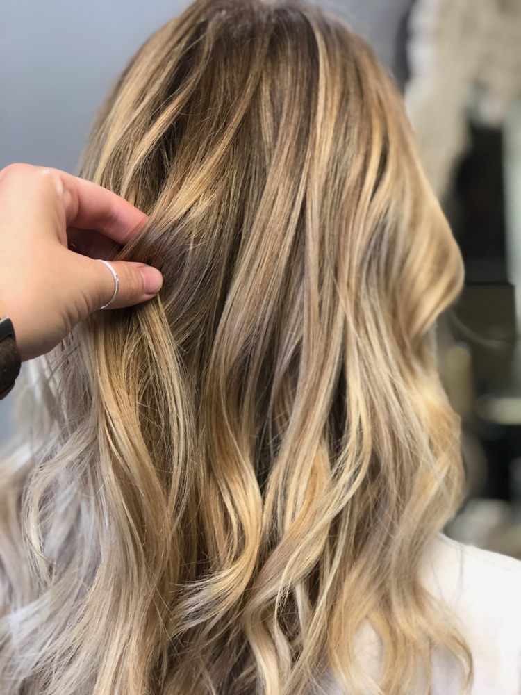 Salon Noelle
