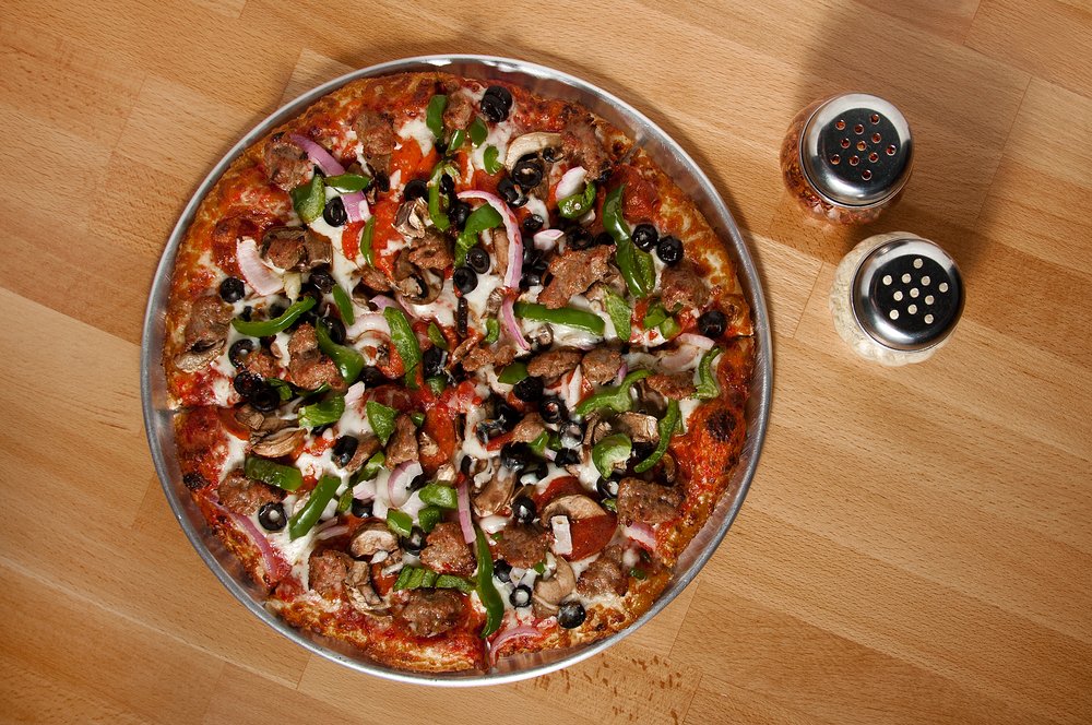 D6 Pizza - Spring Valley Lake