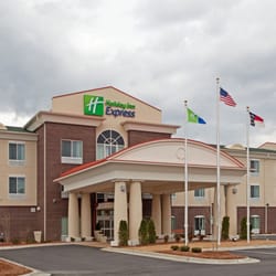 Holiday Inn Express Pembroke 13 Photos 14 Reviews Hotels Photo Of Holiday Inn Express Pembroke Nc United States