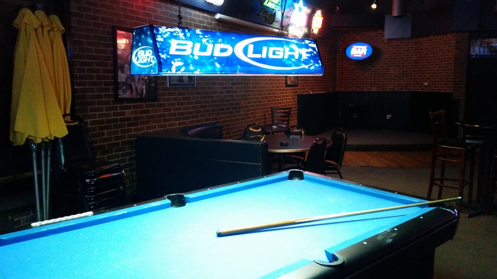 Richardson Bar & Grill 12 Photos & 20 Reviews Dive Bars 1411 E