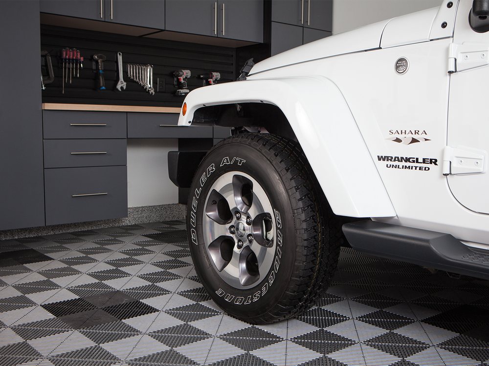 image of business Bay Garage