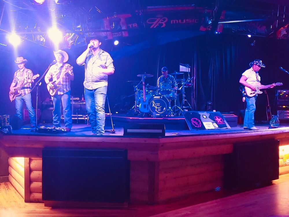 Outlaw Saloon 13 Reviews Dance Clubs 312 S Greeley Hwy, Cheyenne