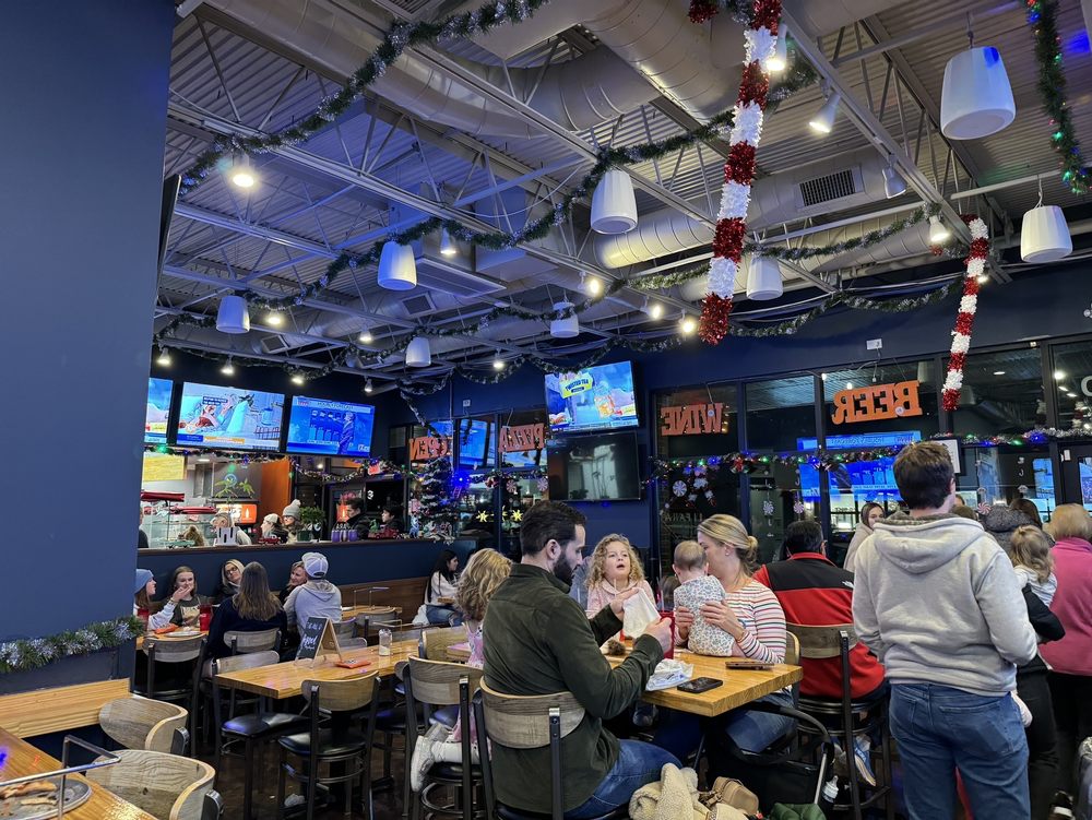 Di Fara Pizza Tavern