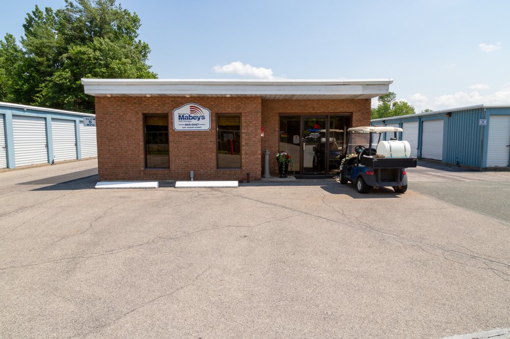 Mabey's Self Storage