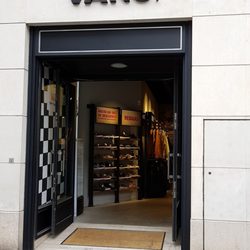 vans valencia vans valencia