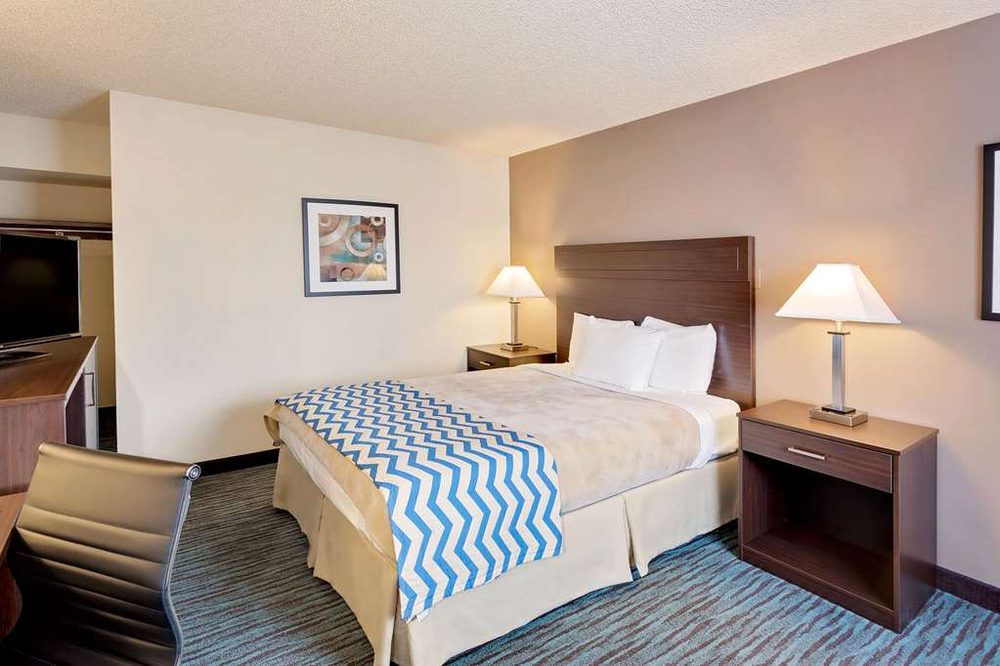 Travelodge by Wyndham Aberdeen