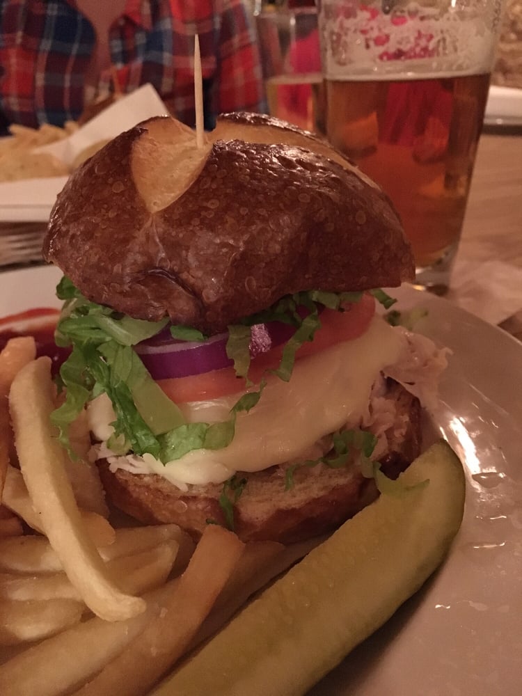 Walker Roadhouse 54 Reviews Bars 3272 Remembrance Rd NW, Grand