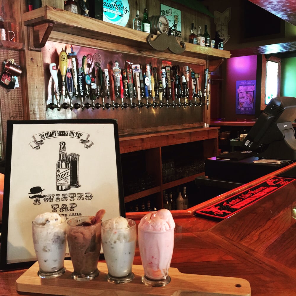 Twisted Tap Bar and Grill 37 Photos & 36 Reviews Bars 220 N