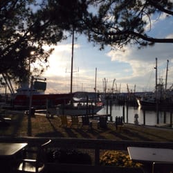 Oriental Marina Inn Hotels 103 Wall St Nc Phone Photo Of Oriental Marina Inn Nc United States