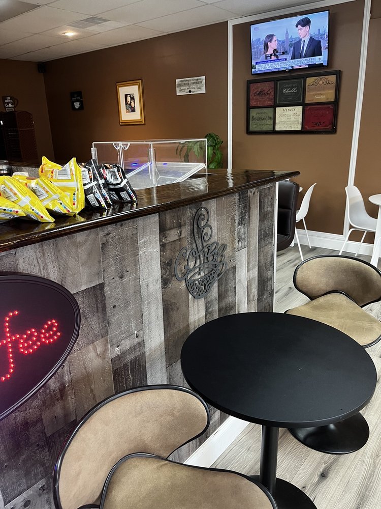 Demhaj Poetry Lounge