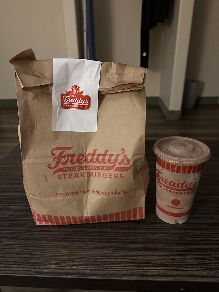Freddy's Frozen Custard & Steakburgers