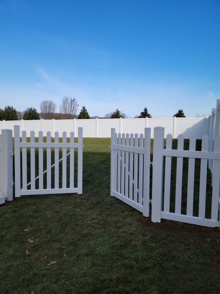 Vans Fencing LLC