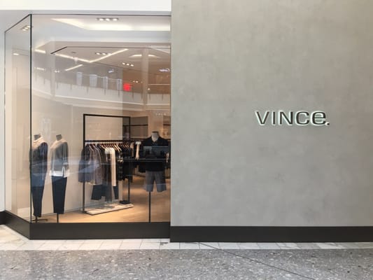 Gallerìa Shop JD 1101, 1187 Glendale Galleria, Glendale, CA 91210, US