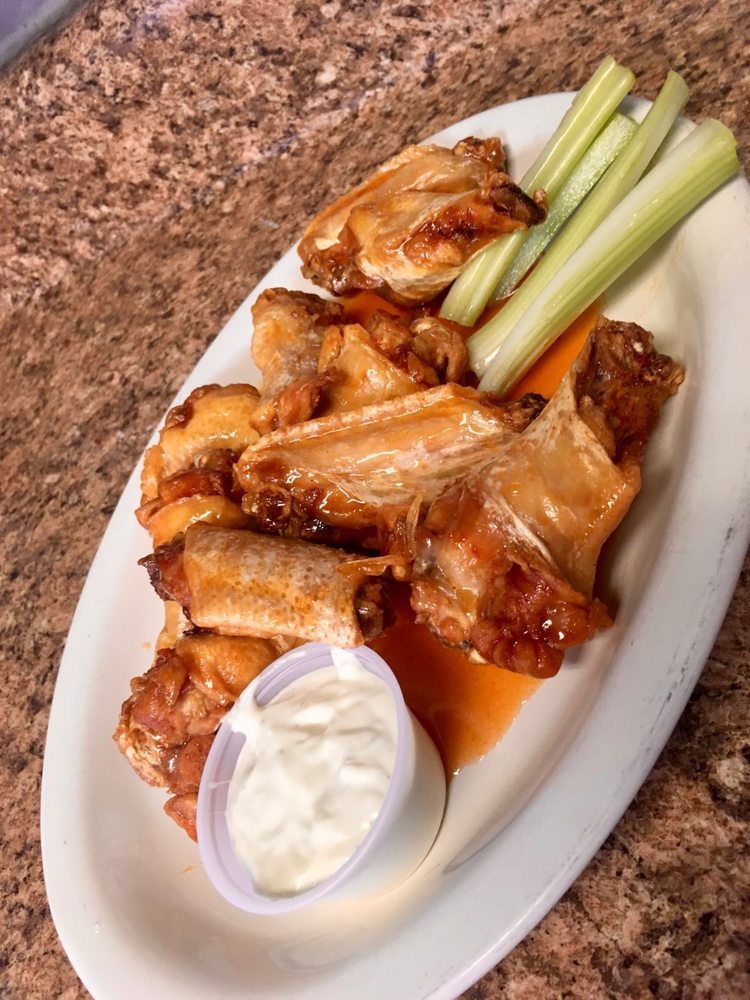 Beach Tavern Bar & Grill