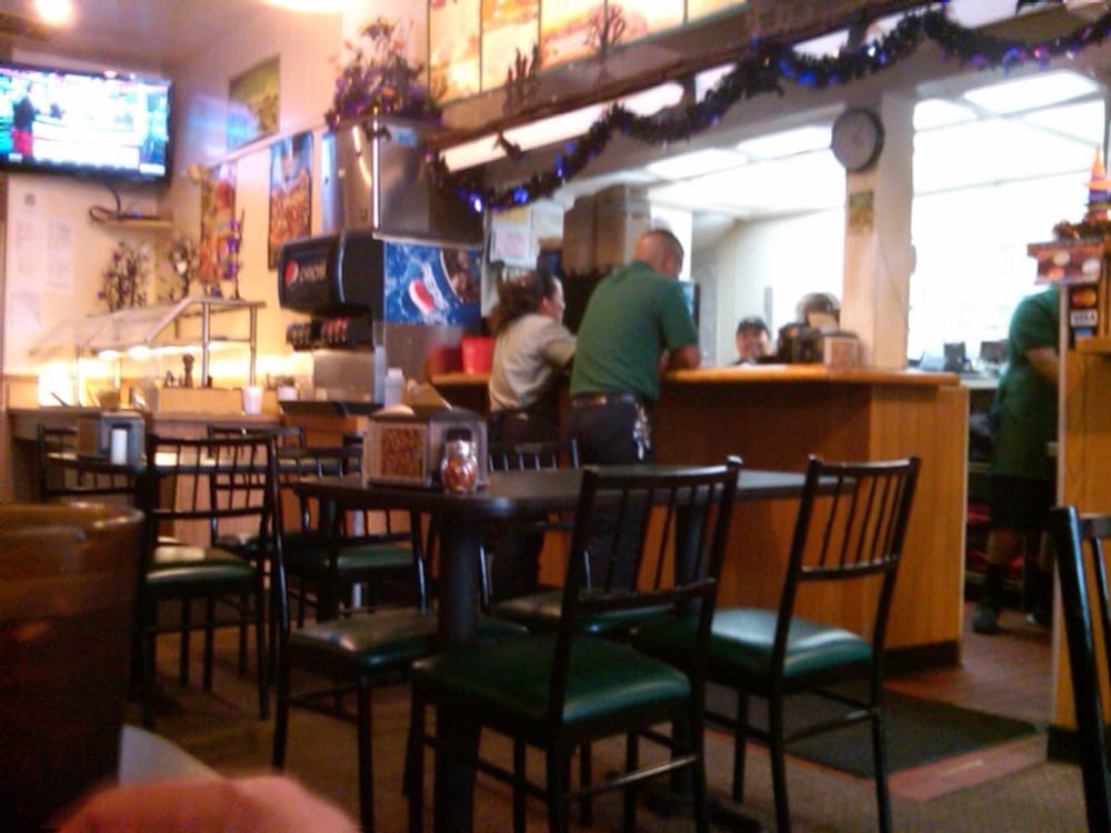 Round Table Order Food 47 Photos Reviews Photo Of Round Table Palo Alto Ca United States