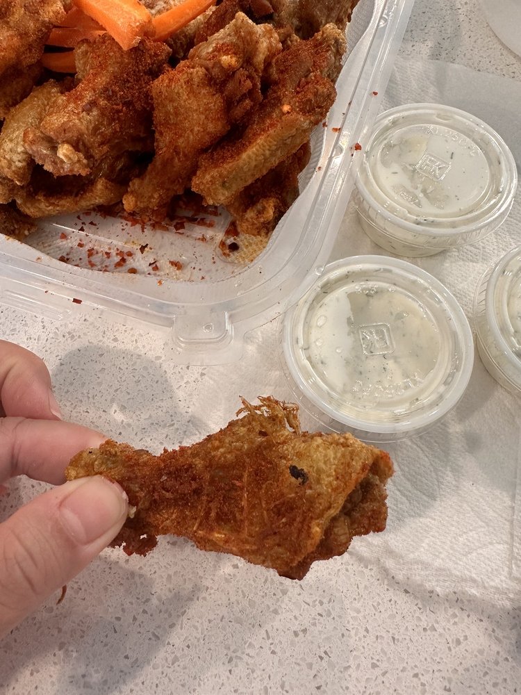 Papas and Wings