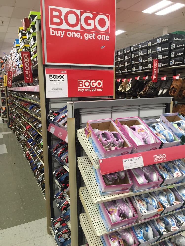 Kmart 13 Photos & 27 Reviews Department Stores Cudahy, CA Phone